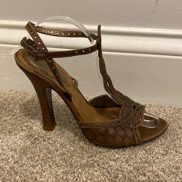 Bottega veneta ankle wrap t-strap sandals. Size 39 - Picture 5 of 16